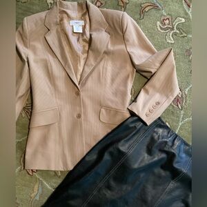 ⚜️ Vertigo PARIS Pinstripe Blazer  NWOT